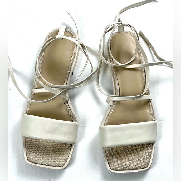 Vince Layla Ivory Leather Ankle Wrap Sandals - Picture 3 of 8
